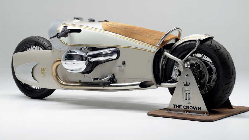 موتورسیکلت ب‌ام‌و R18 The Crown