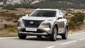 بررسی نیسان ایکس تریل معین خودرو اروند (Nissan XTrail)
