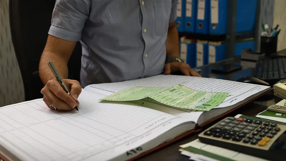 هزينه نقل و انتقال خودرو با کيست؟