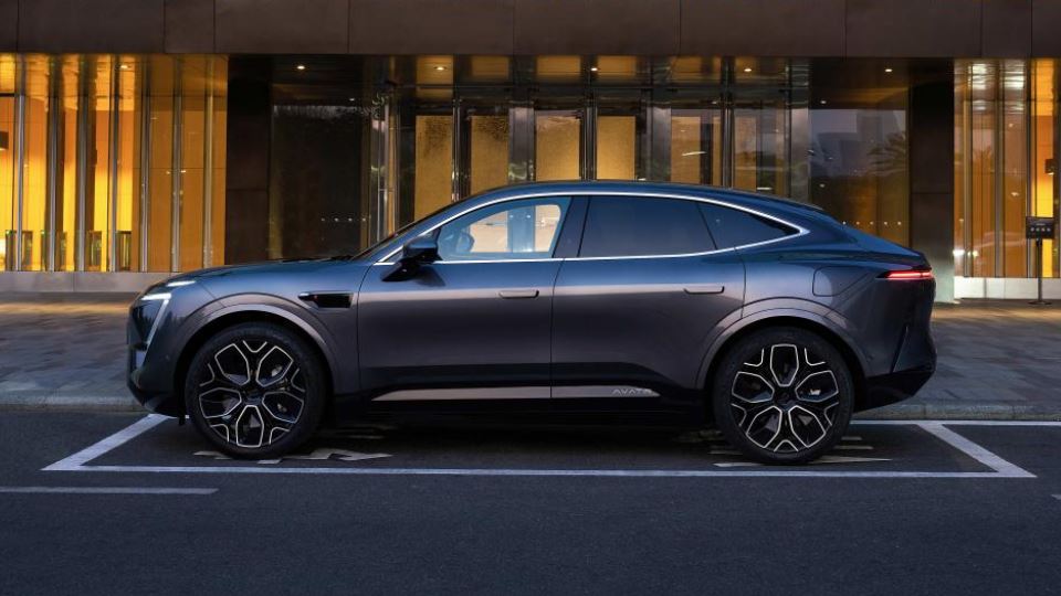 Avatr 11 single-motor