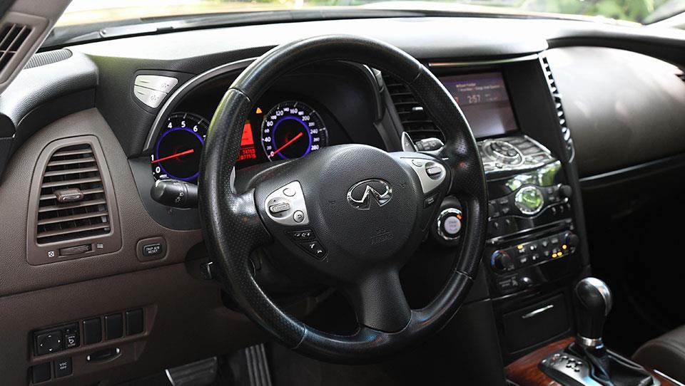 طراحی اینفینیتی FX35