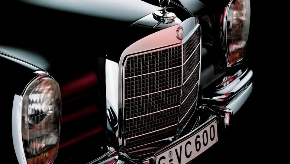 نگاهی به برترین خودروهای دولتی و سیاسی