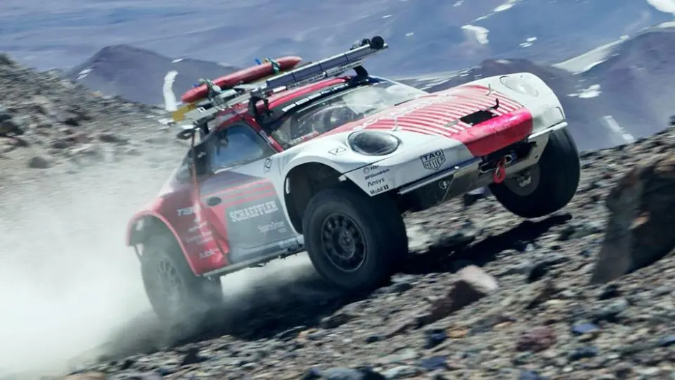 صعود به ارتفاعات با پورشه 911