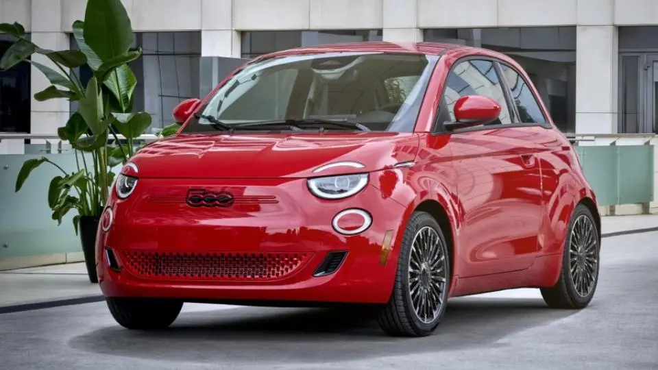 فيات 500e رد اديشن