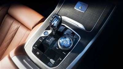 آلپینا XB7 مدل 2023