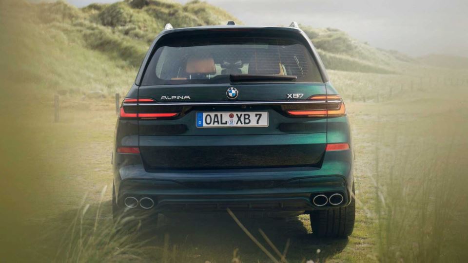 آلپینا XB7 مدل 2023