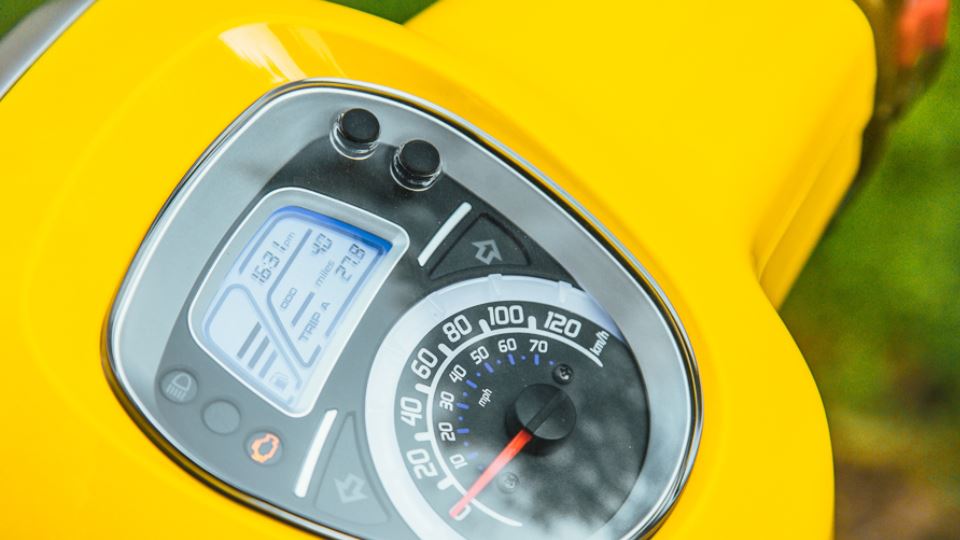 بررسی موتورسیکلت بنلی Panarea 125