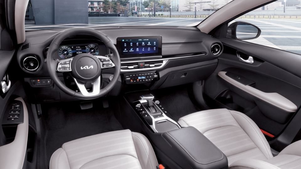 کیا سراتو (K3) مدل 2022 نسخه بازار چین