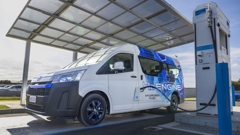 تویوتا هایس هیدروژن‌ سوز