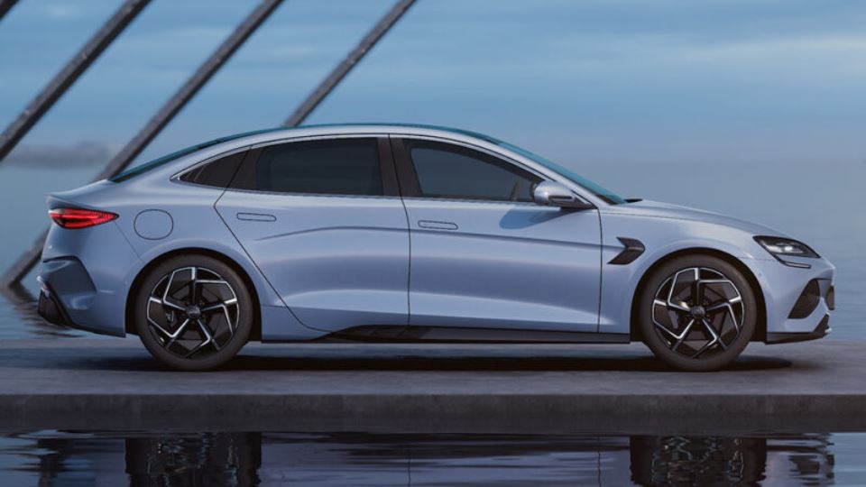 خودروی برقی بی‌وای‌دی Seal