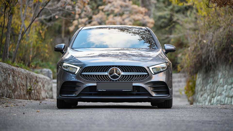 مرسدس بنز A200 طراحی نمای جلو