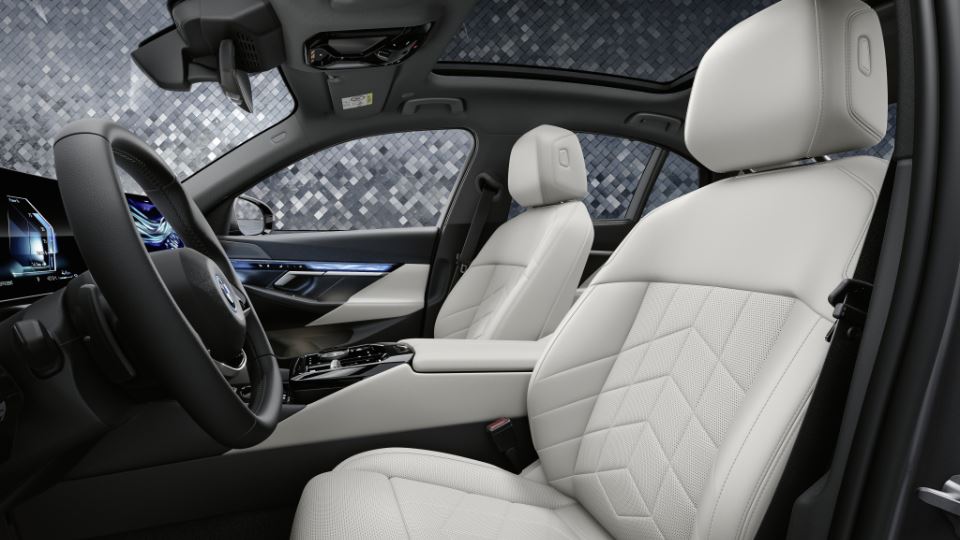 ب‌ ام‌ و سری 5 مدل 2024