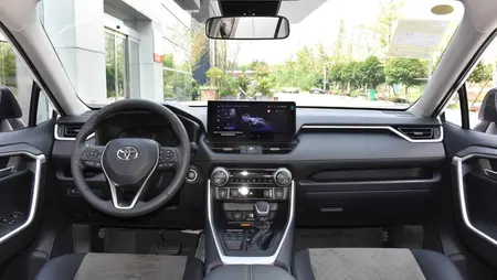 مشخصات فنی rav44wd