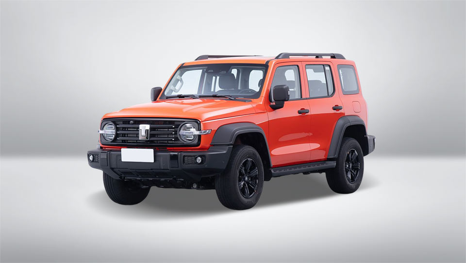 تانک 300 2.0 لیتر توربو