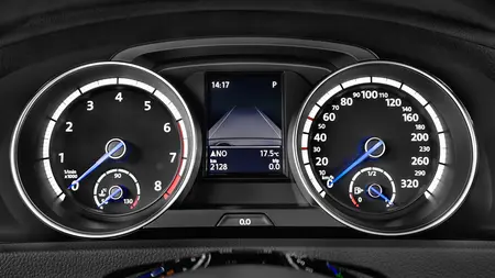مشخصات فنی golfgti