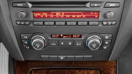 مشخصات فنی 3seriescoupe325i