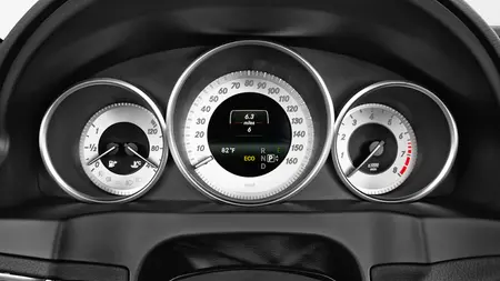 مشخصات فنی eclassconvertiblee250