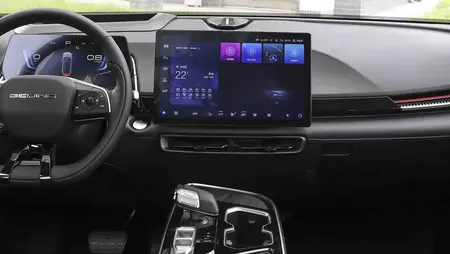 مشخصات فنی x551.5literturbo