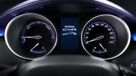 مشخصات فنی chrhybrid1.8liter