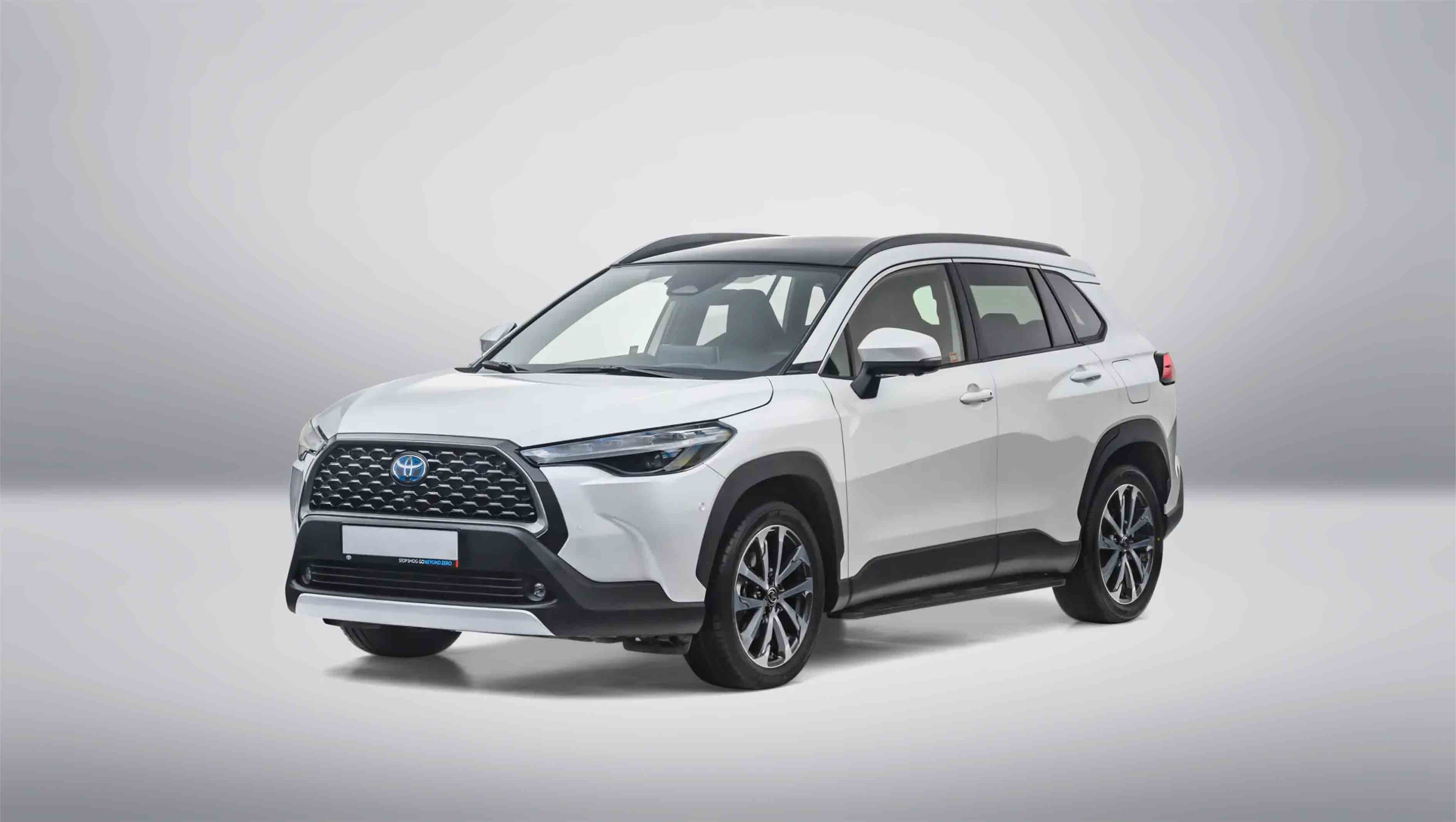 تویوتا کرولا کراس 2.0 لیتر