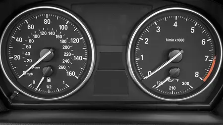 مشخصات فنی 3seriesconvertible335i