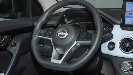 مشخصات فنی qashqai2wdhonor