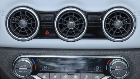 مشخصات فنی qashqai2wdhonor