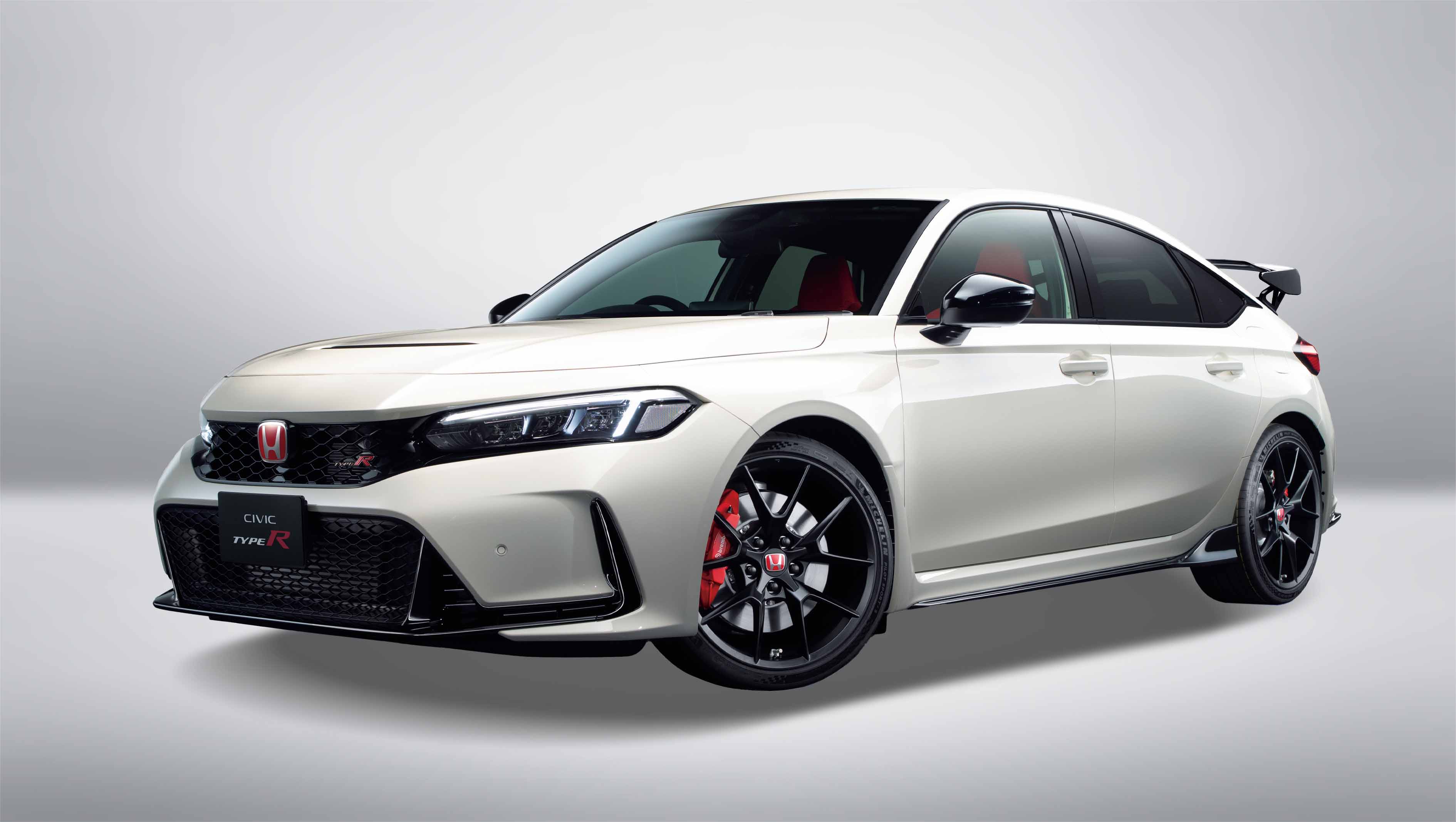 هوندا سیویک تایپ R 2.0 لیتر توربو