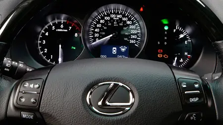 مشخصات فنی gs430