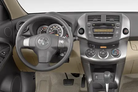 مشخصات فنی rav44wd