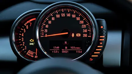 مشخصات فنی cooper5doorss