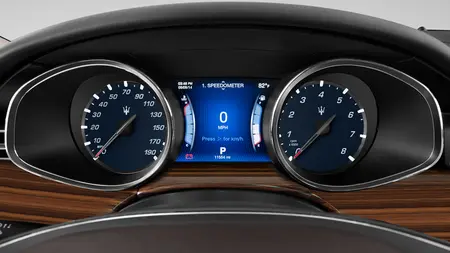 مشخصات فنی quattroportes