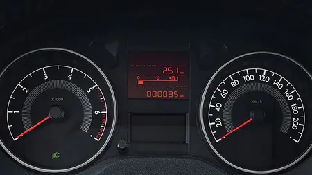 مشخصات فنی manual