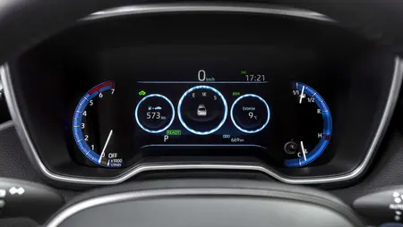 مشخصات فنی corollahybrid1.8literpioneer