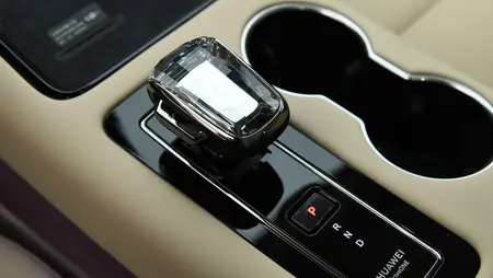 مشخصات فنی hm5erev