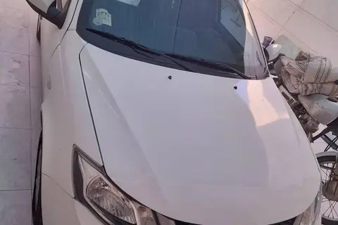 ساینا، S