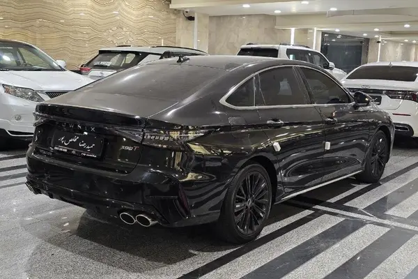 فونیکس  آریزو 8 (Z8)