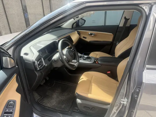 جی ای سی  GS3 Emzoom