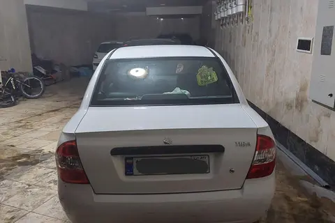 تیبا، صندوق دار