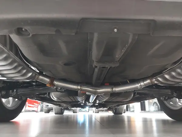 هیوندای، آزرا (گرنجور)