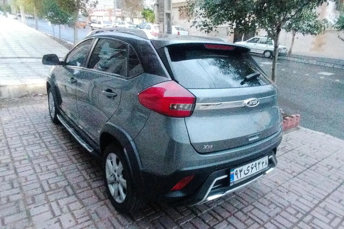 ام وی ام،  X22