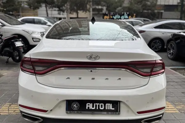 هیوندای، آزرا (گرنجور)