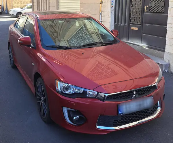 میتسوبیشی، لنسر