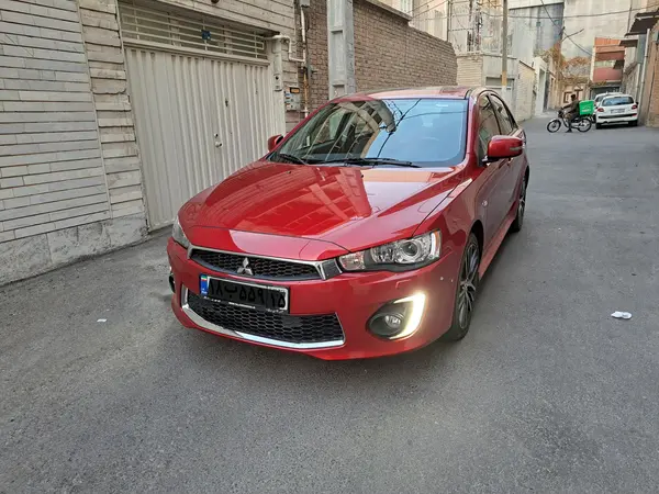 میتسوبیشی، لنسر