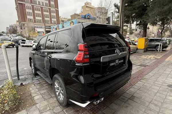 تویوتا  پرادو  چهار در