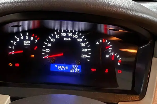 ام وی ام، 530