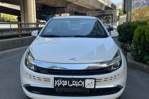 کی ام سی، ایگل