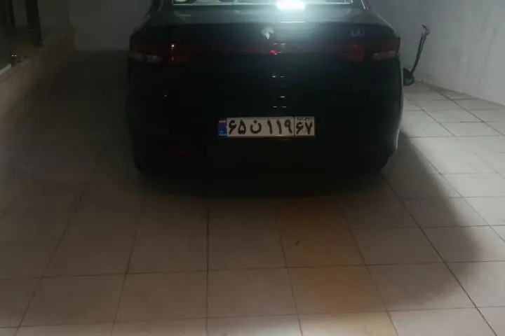تارا،  دنده ای V1
