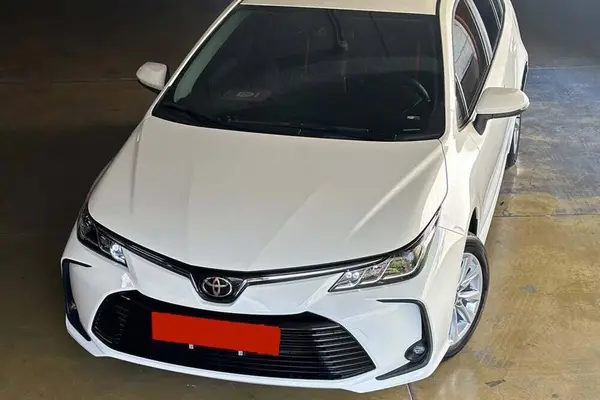 تویوتا، کرولا هیبرید