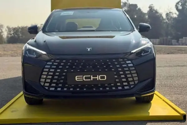 لاماری، اکو